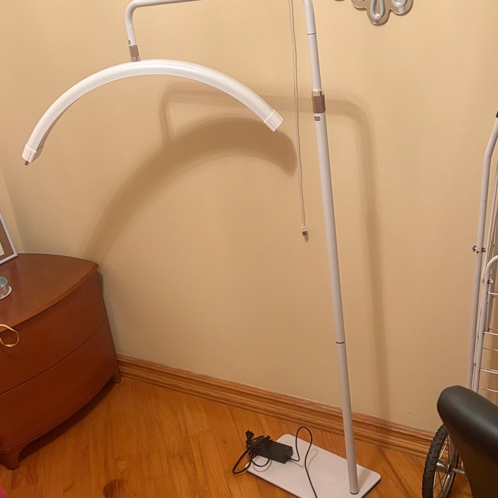 Amazon White professional lash Lamp